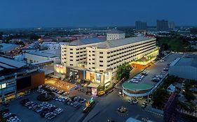 โรงแรมสตาร์ คอนเวนชั่น (สตาร์ โฮเทล) (SHA Extra Plus)